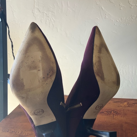 Michael Kors Women's Clara Heeled Dress Booties Merlot size 10 - Picture 2 of 10